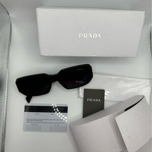 Prada PR 17WS Black - woman luxury Sunglasses